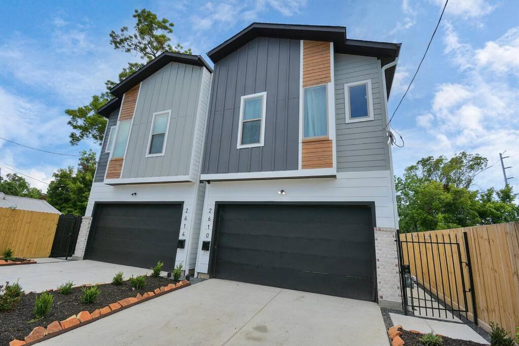 Blissful Getaway Home With Hot Tub & Backyard Near Downtown Houston Exterior foto